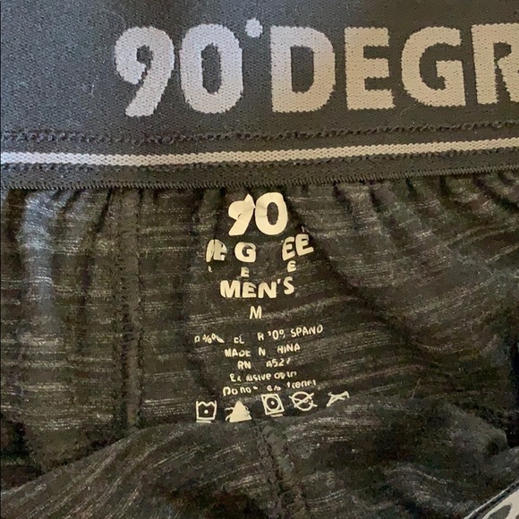 90 Degree Men’s Shorts - Picture 3 of 3